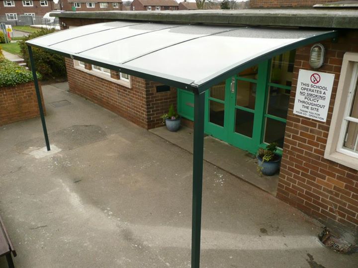 Canopy installation, Hendal Primary School Wakefield